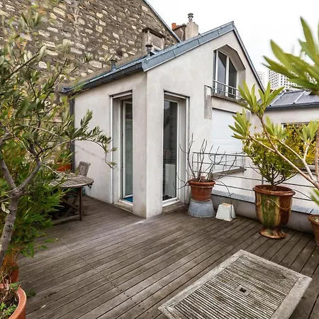 Veeve - White House Paris